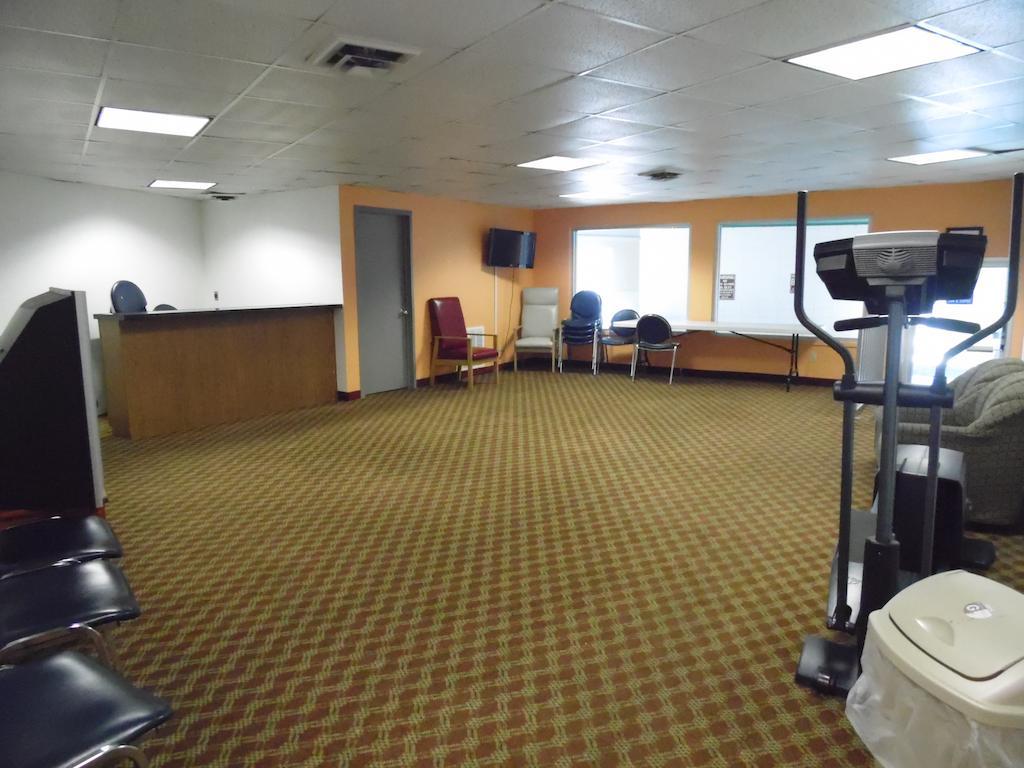 American Inn & Suites Boone Esterno foto