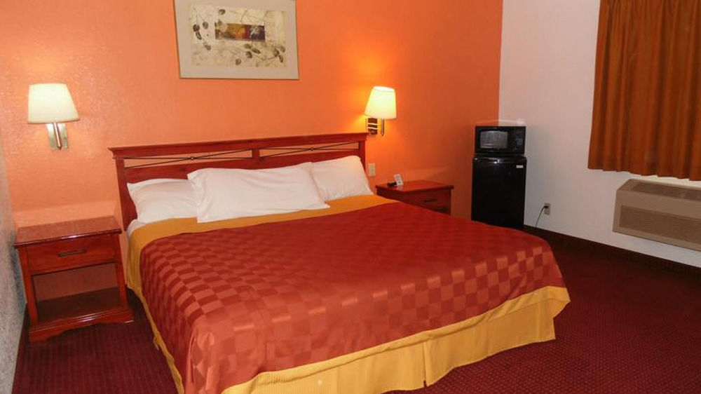 American Inn & Suites Boone Esterno foto